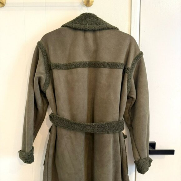 Anthropologie 4th & Reckless emel fuzzy coat L - Picture 9 of 10